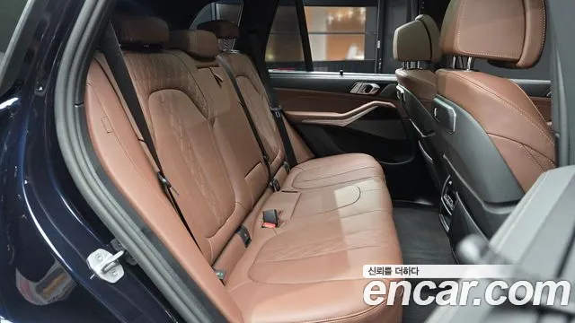 BMW X5 xDrive 40i M Sport — Фото автомобиля 11