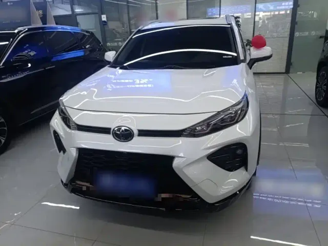 Toyota Wildlander — Фото автомобиля 2