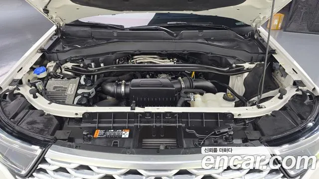 Ford Explorer 6th Gen — Фото автомобиля 9