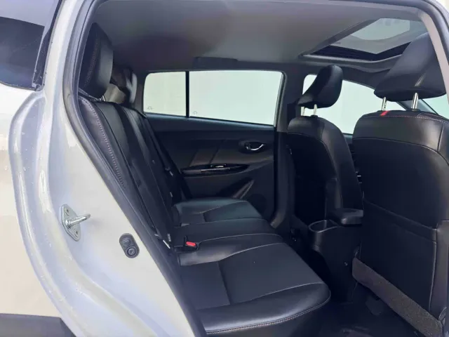 Toyota YARiS L Zhi Xuan — Фото автомобиля 12