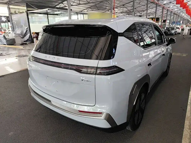 GAC Aion Y — Фото автомобиля 6