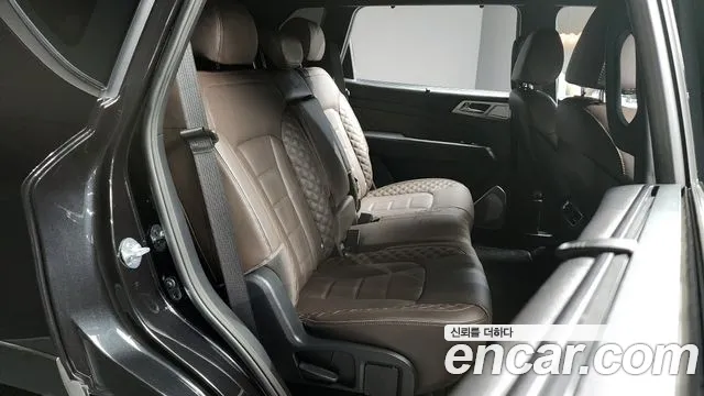 KG_Mobility_Ssangyong Rexton All Rexton Дизель 2.2 4WD — Фото автомобиля 12