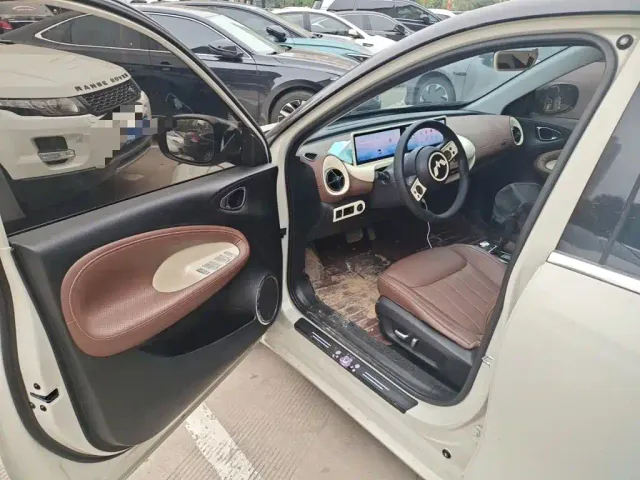 Wuling Bingo — Фото автомобиля 17