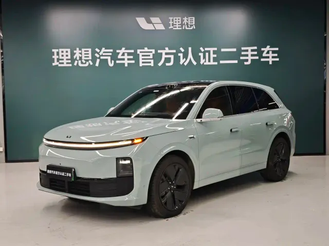 Фотография автомобиля — Li Auto L6