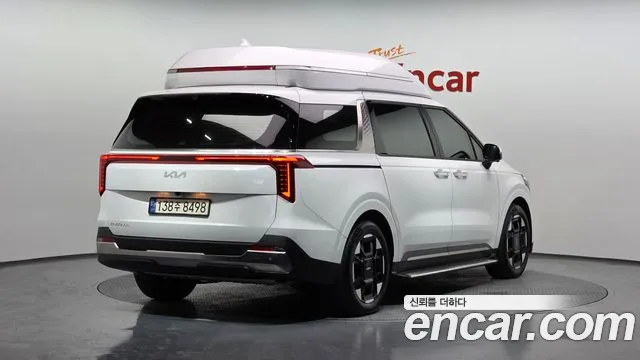 Kia Canival Новый Carnival 4 поколение Дизель 9 мест Hi-Limousine — Фото автомобиля 2