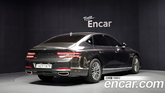 Genesis G80 RG3 — Фото автомобиля 2