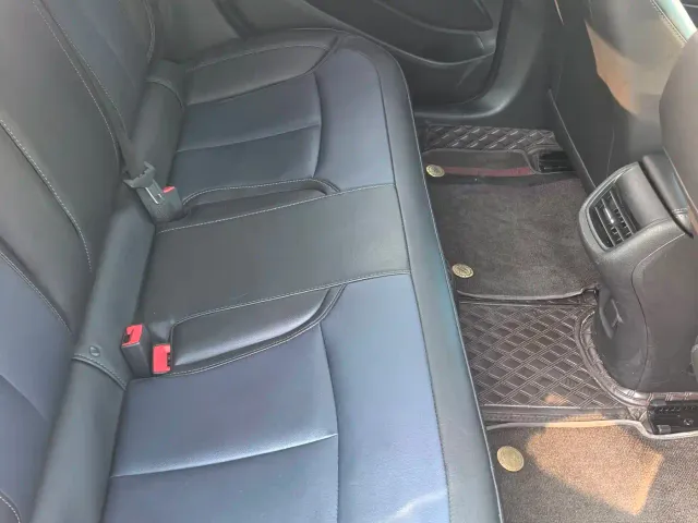 Buick Velite 6 — Фото автомобиля 5