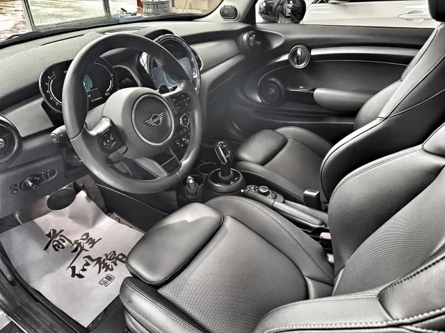 MINI Hatch — Фото автомобиля 9