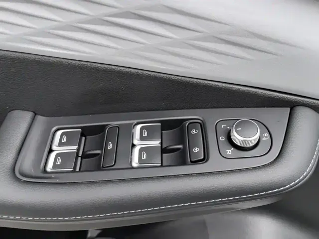 Geely Binyue 2025 Bin Yue L 1.5TD DCT Star Diamond — Фото автомобиля 9
