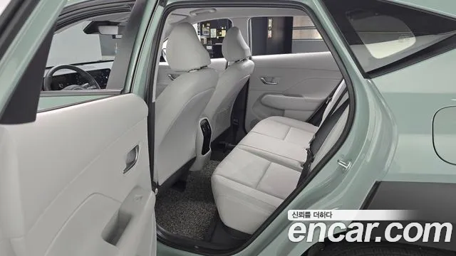 Hyundai Kona Kona (SX2) Бензин 1.6 турбо 2WD — Фото автомобиля 11