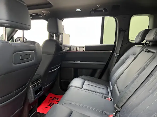 BYD FangChengBao Titanium 7 — Фото автомобиля 17