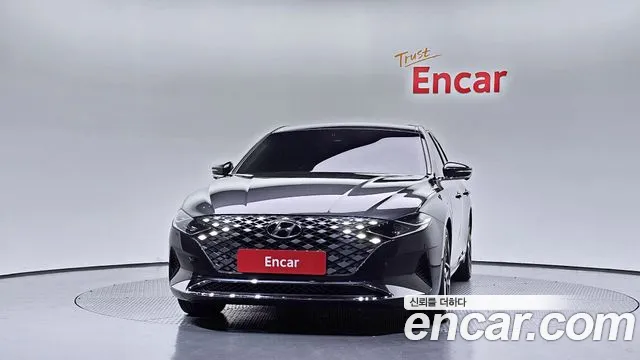 Hyundai Grandeur Новый Grandeur IG — Фото автомобиля 3