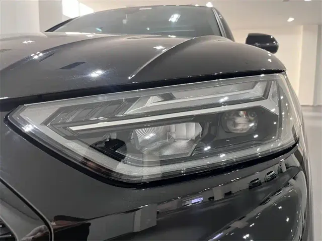 Audi Q5L — Фото автомобиля 14