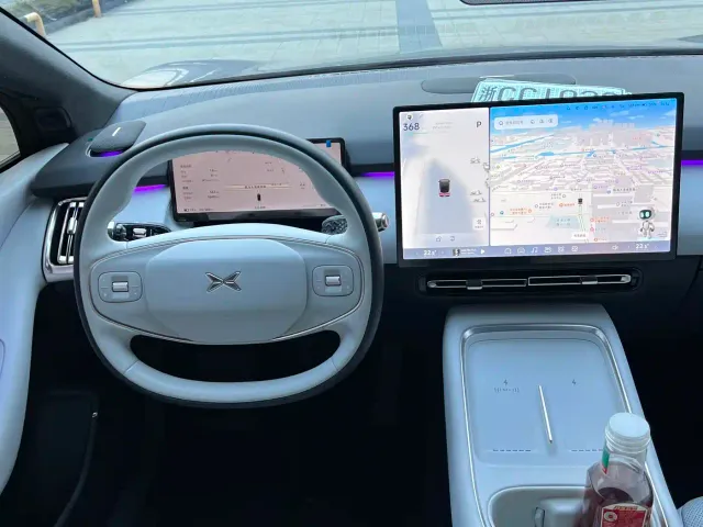 Xpeng P7+ — Фото автомобиля 10