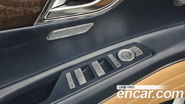 Genesis GV80 — Фото автомобиля 16