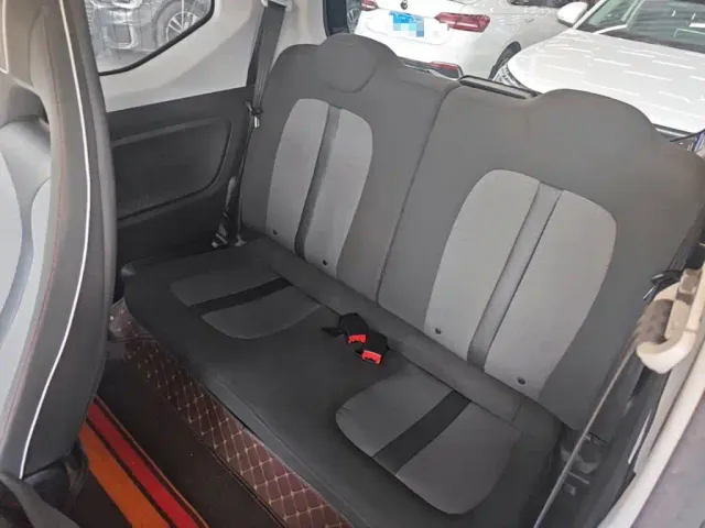Wuling Hongguang Mini EV — Фото автомобиля 16