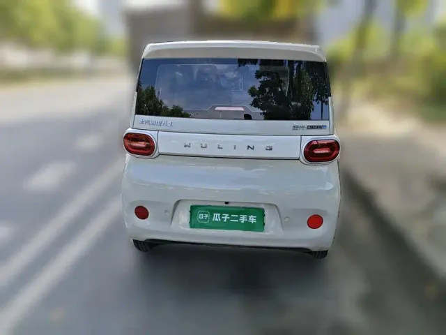 Wuling Hongguang Mini EV — Фото автомобиля 3