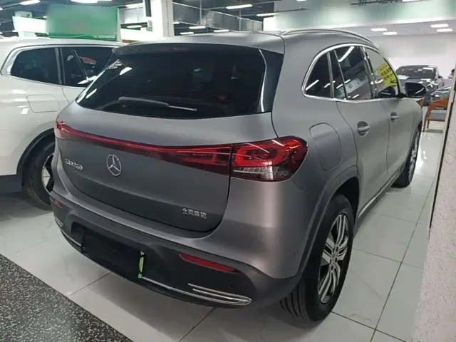 Mercedes-Benz EQA — Фото автомобиля 6