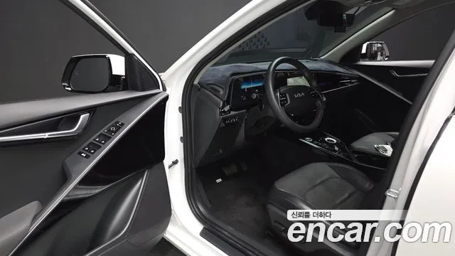 Kia Niro The All New Niro — Фото автомобиля 10