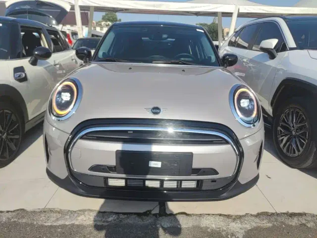 MINI Hatch — Фото автомобиля 2