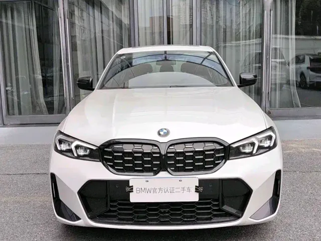 BMW 3 Series — Фото автомобиля 2