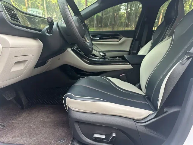 BYD Qin PLUS — Фото автомобиля 9