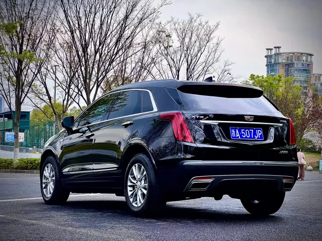 Cadillac XT5 — Фото автомобиля 6
