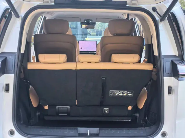 GAC Trumpchi E8 — Фото автомобиля 12