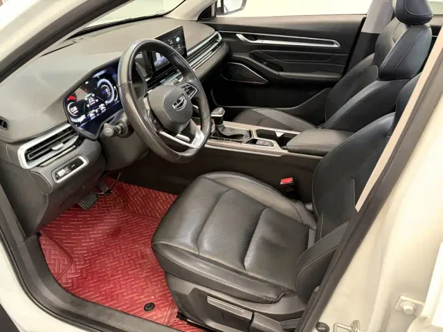 Geely Emgrand — Фото автомобиля 6