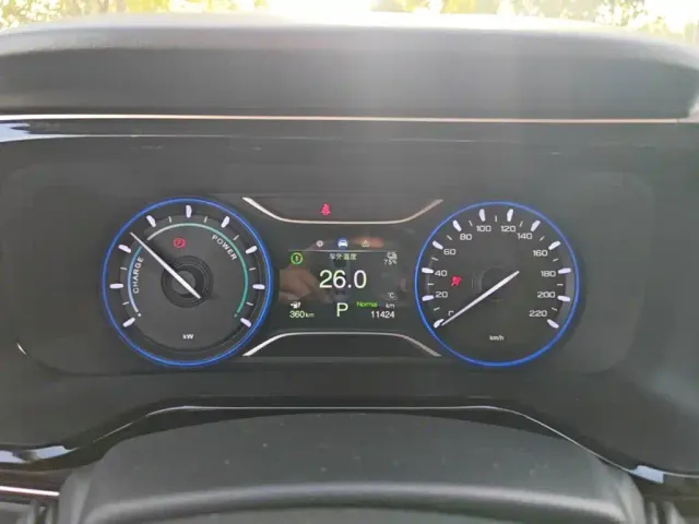GAC Aion S Plus — Фото автомобиля 11