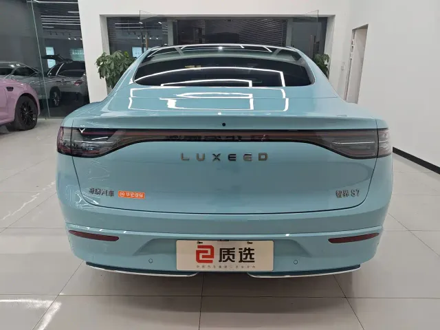 Luxeed S7 — Фото автомобиля 4