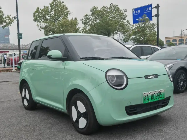 Changan Lumin — Фото автомобиля 3