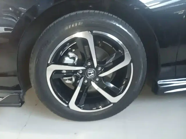 Honda Accord — Фото автомобиля 22