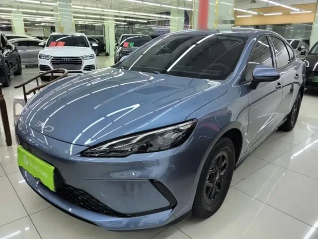 Фотография автомобиля — BYD Seal 05 DM-i