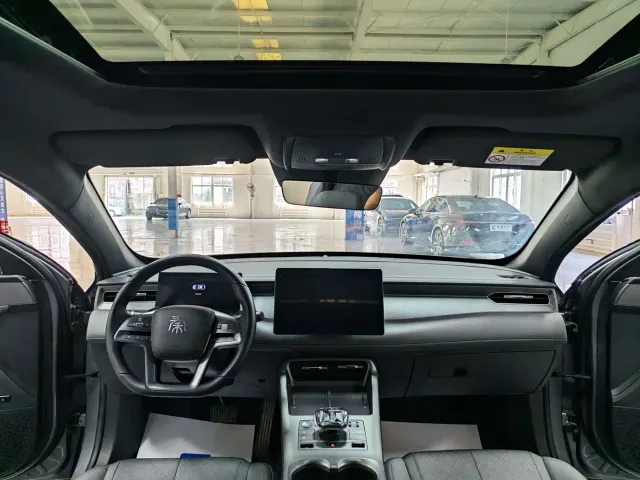 BYD Qin PLUS — Фото автомобиля 9