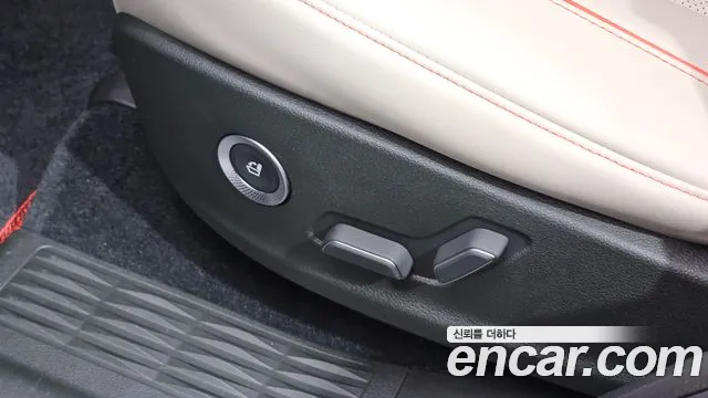 Genesis GV80 2.5T Бензин AWD — Фото автомобиля 29