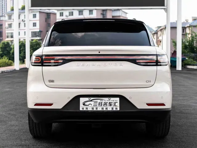 Leapmotor C11 — Фото автомобиля 6