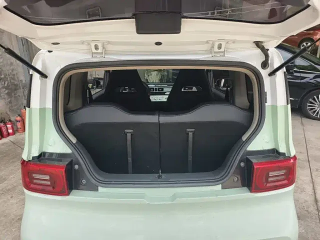 Wuling Hongguang Mini EV — Фото автомобиля 18