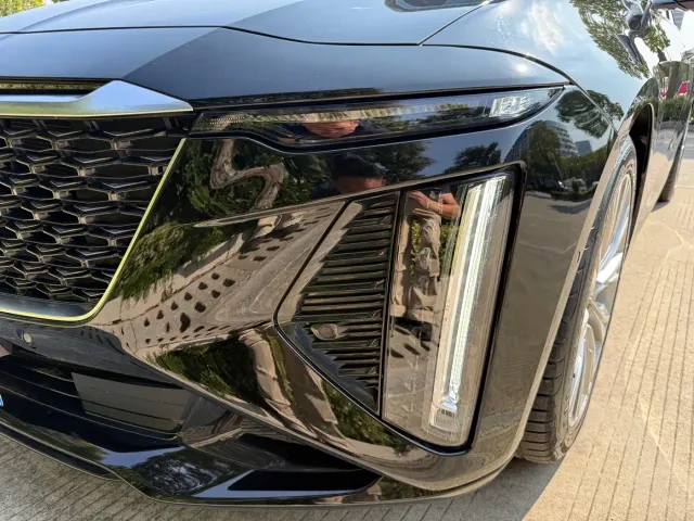 Cadillac CT6 — Фото автомобиля 13
