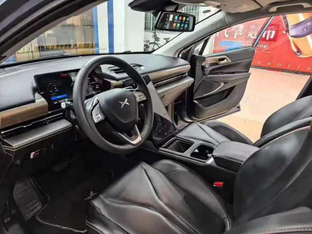 Xpeng P5 — Фото автомобиля 8