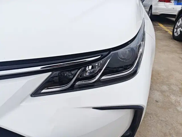 Toyota Corolla — Фото автомобиля 23