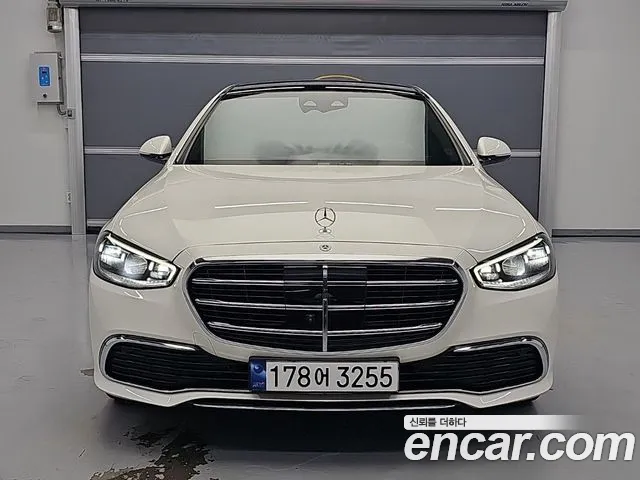 Mercedes-Benz S-Class S-класс W223 — Фото автомобиля 2