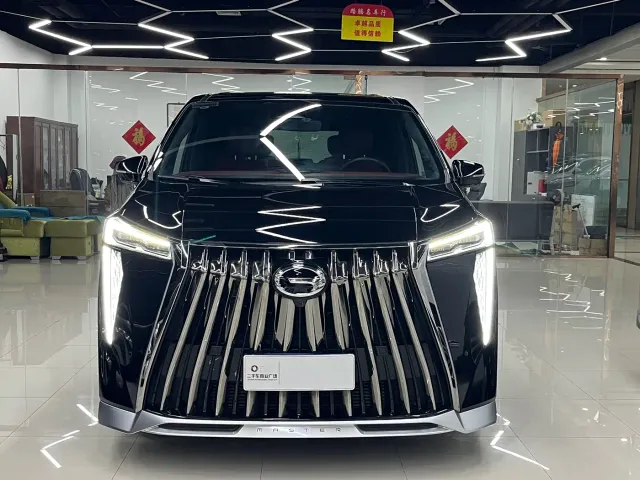 Фотография автомобиля — GAC Trumpchi M8