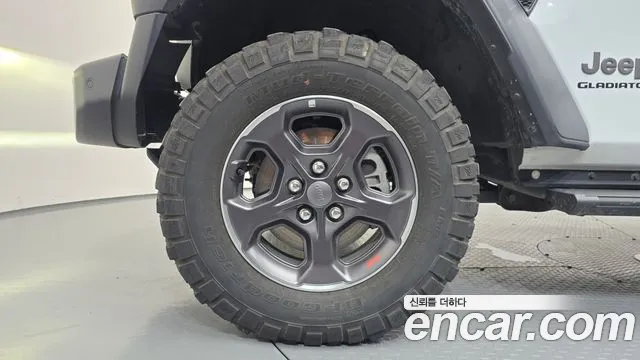 Jeep Gladiator JT — Фото автомобиля 5