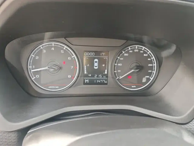 Geely Emgrand — Фото автомобиля 11