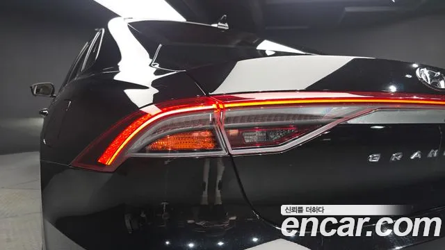 Hyundai Grandeur Новый Grandeur IG — Фото автомобиля 21
