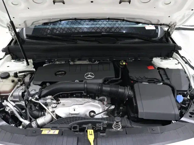 Mercedes-Benz GLB-Class — Фото автомобиля 25