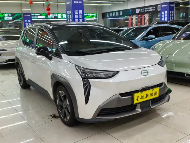 GAC Aion Y — Фото автомобиля 3