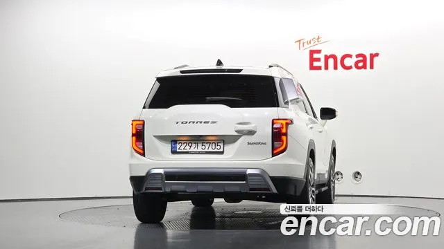 KG_Mobility_Ssangyong Torres Torres Бензин 1.5 2WD — Фото автомобиля 4