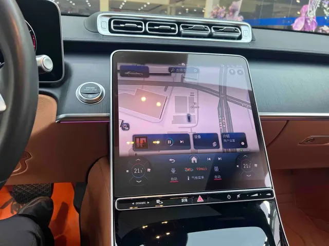 Mercedes-Benz S-Class — Фото автомобиля 17